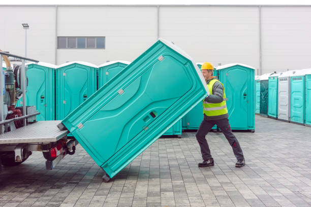 Portable Toilet Options We Offer in Pigeon, MI