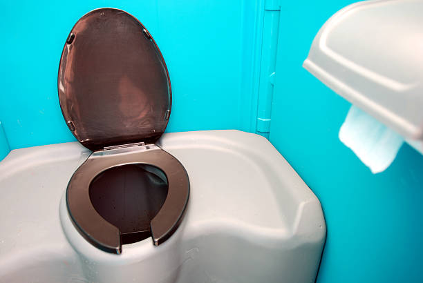 Best Porta potty delivery and setup  in Pigeon, MI
